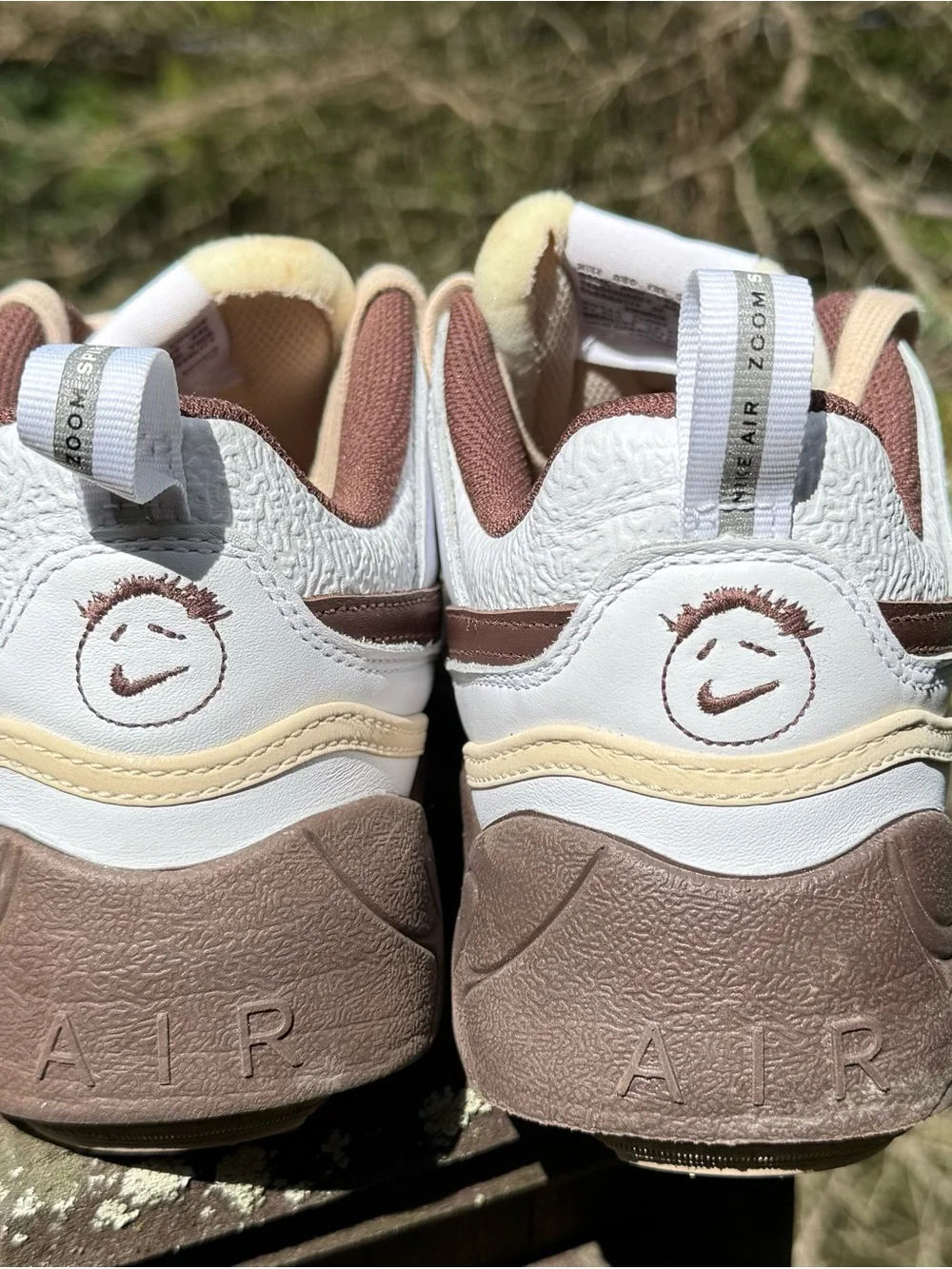 2025 Travis Scott x Nike Zoom Field Jaxx 'Light Chocolate'